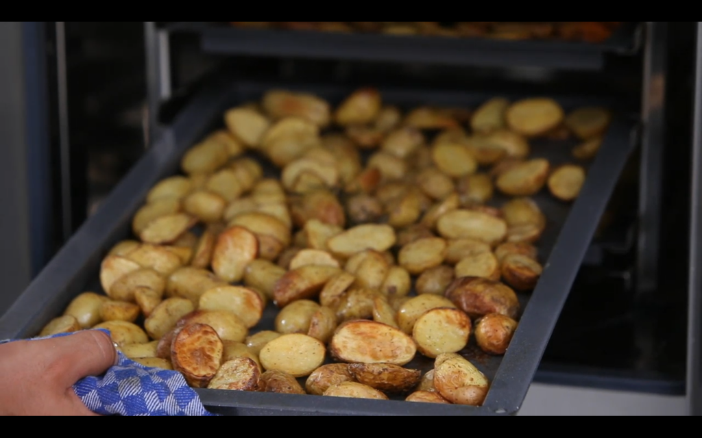 Preparación Potatoes Roast Horno Rational Grupo Zingal